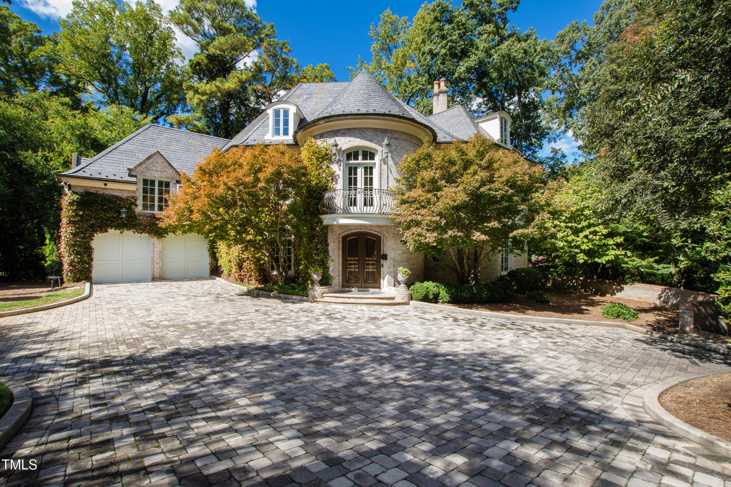 Photos of 2658 Davis St Raleigh NC 27608