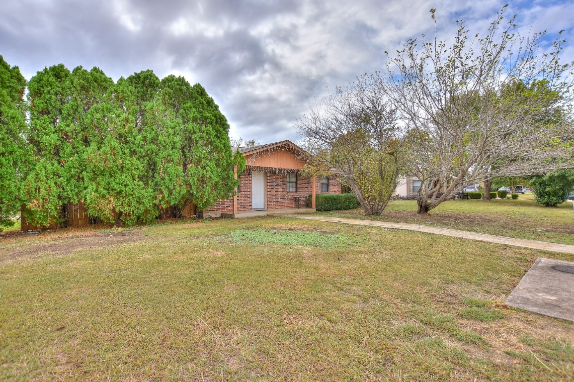 Photos of 1204 Southwalk St Georgetown TX 78626