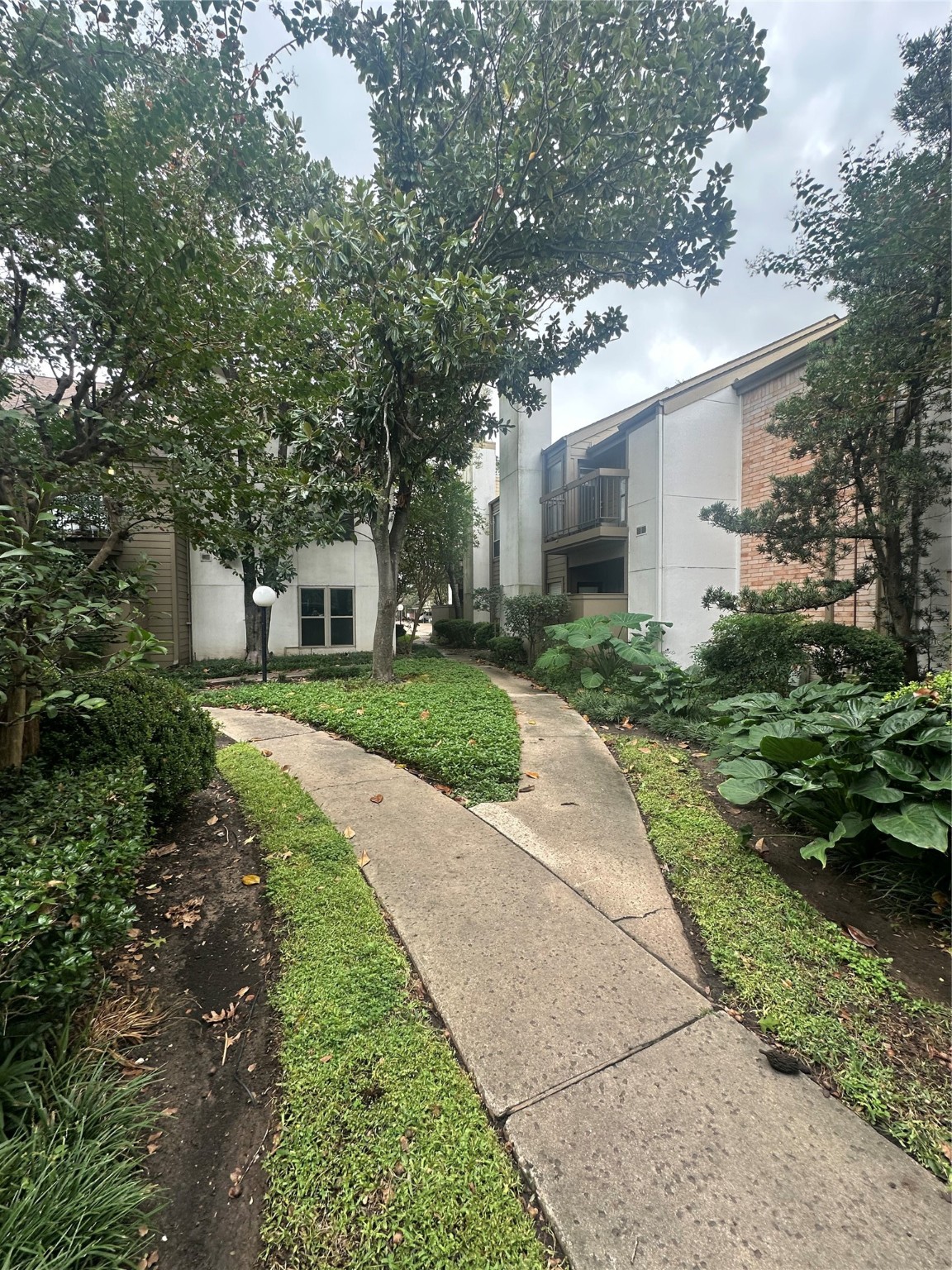 Photos of 10047 Westpark Dr Apt 73 Houston TX 77042