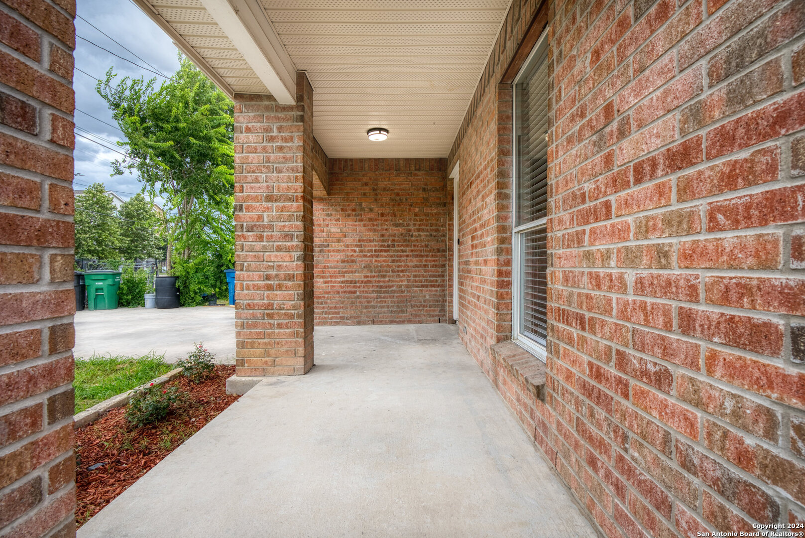 Photos of 430 S Acme Rd San Antonio TX 78237