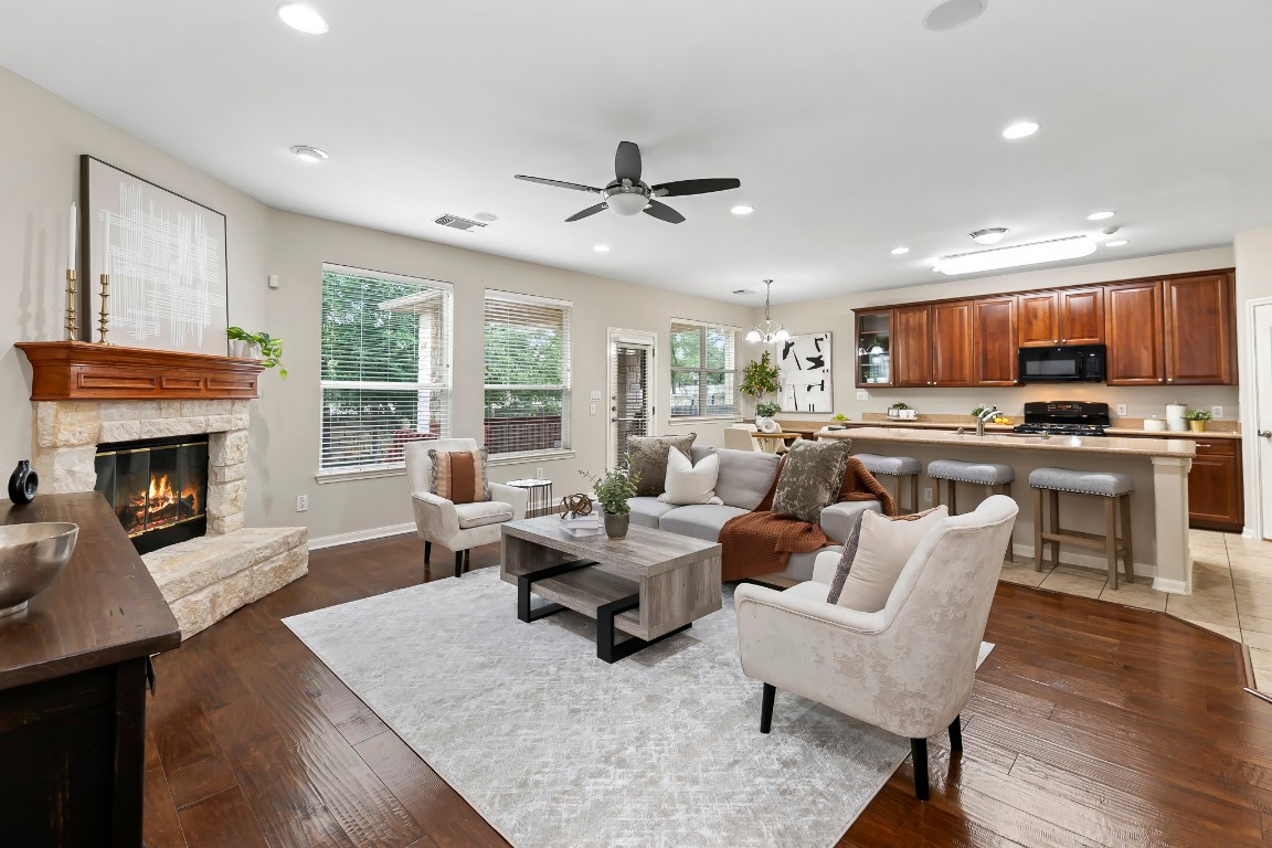 Photos of 3929 Vallarta Ln Round Rock TX 78681