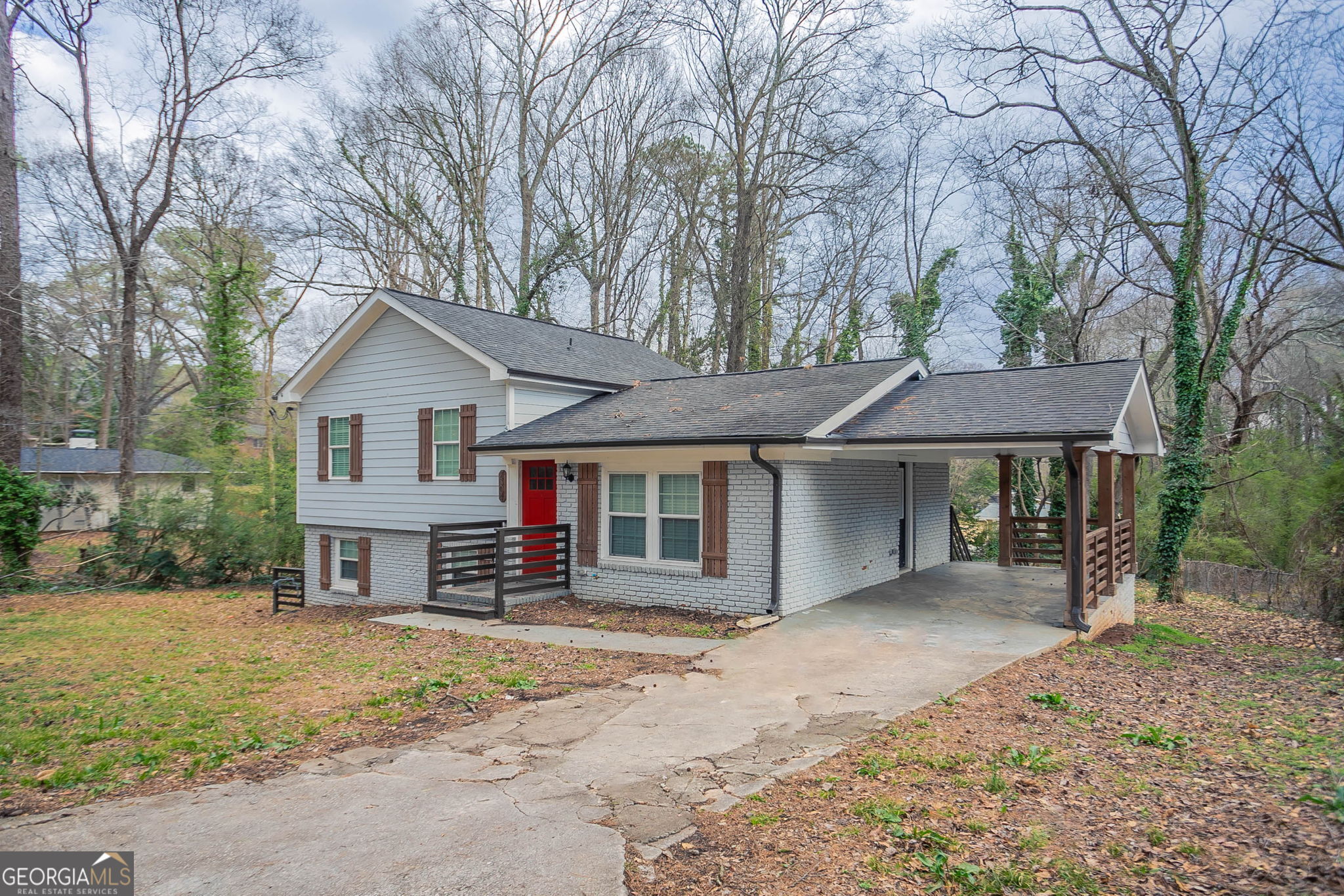 Photos of 2304 Wesley Chapel Rd Decatur GA 30035