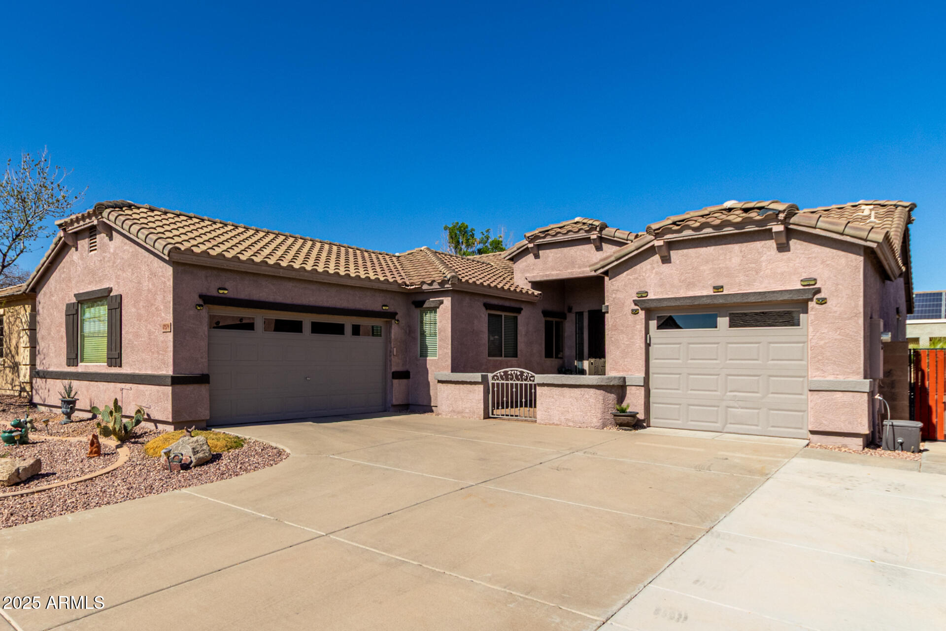 Photos of 17574 W Gelding Dr Surprise AZ 85388