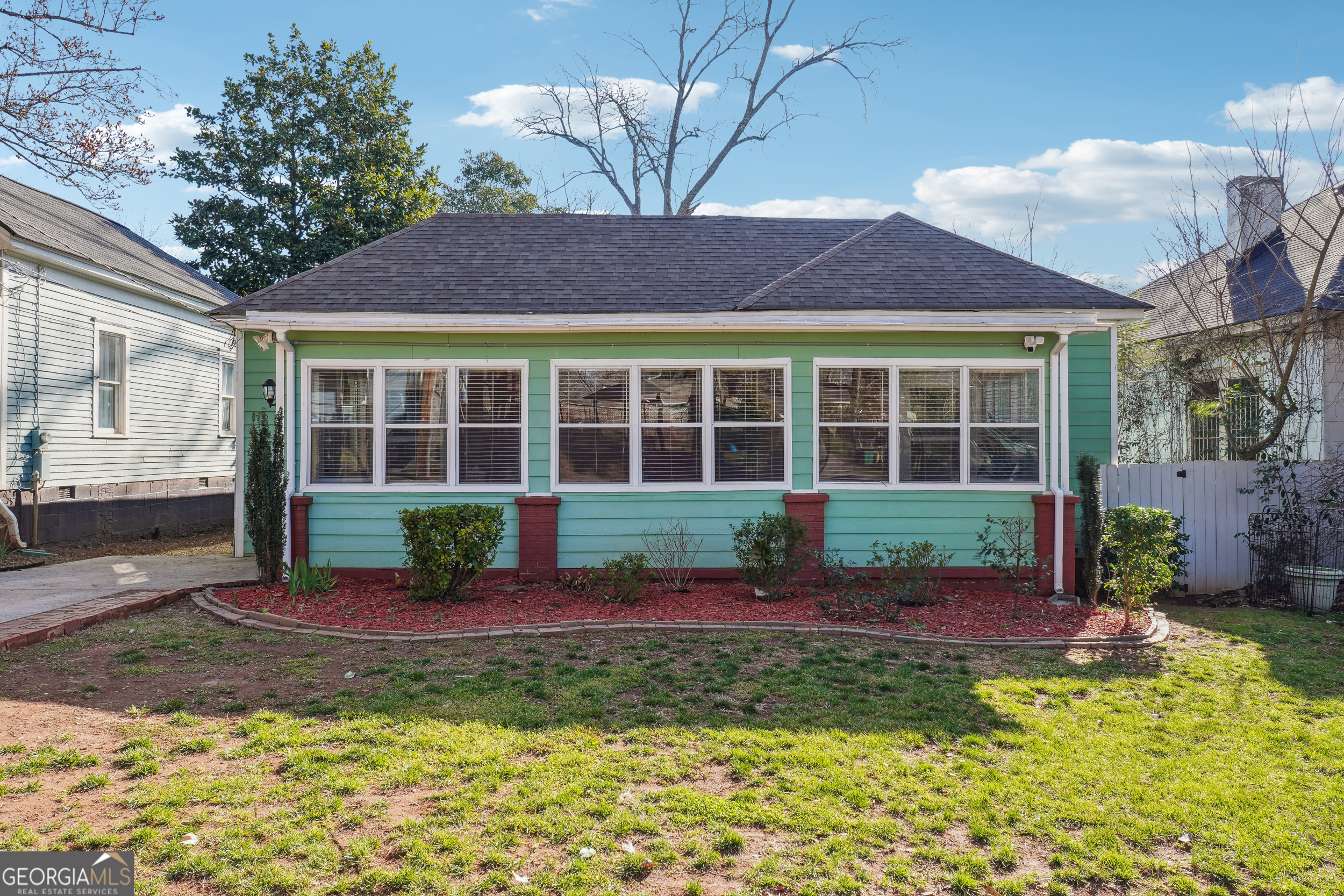 Photos of 1474 Athens Ave SW Atlanta GA 30310