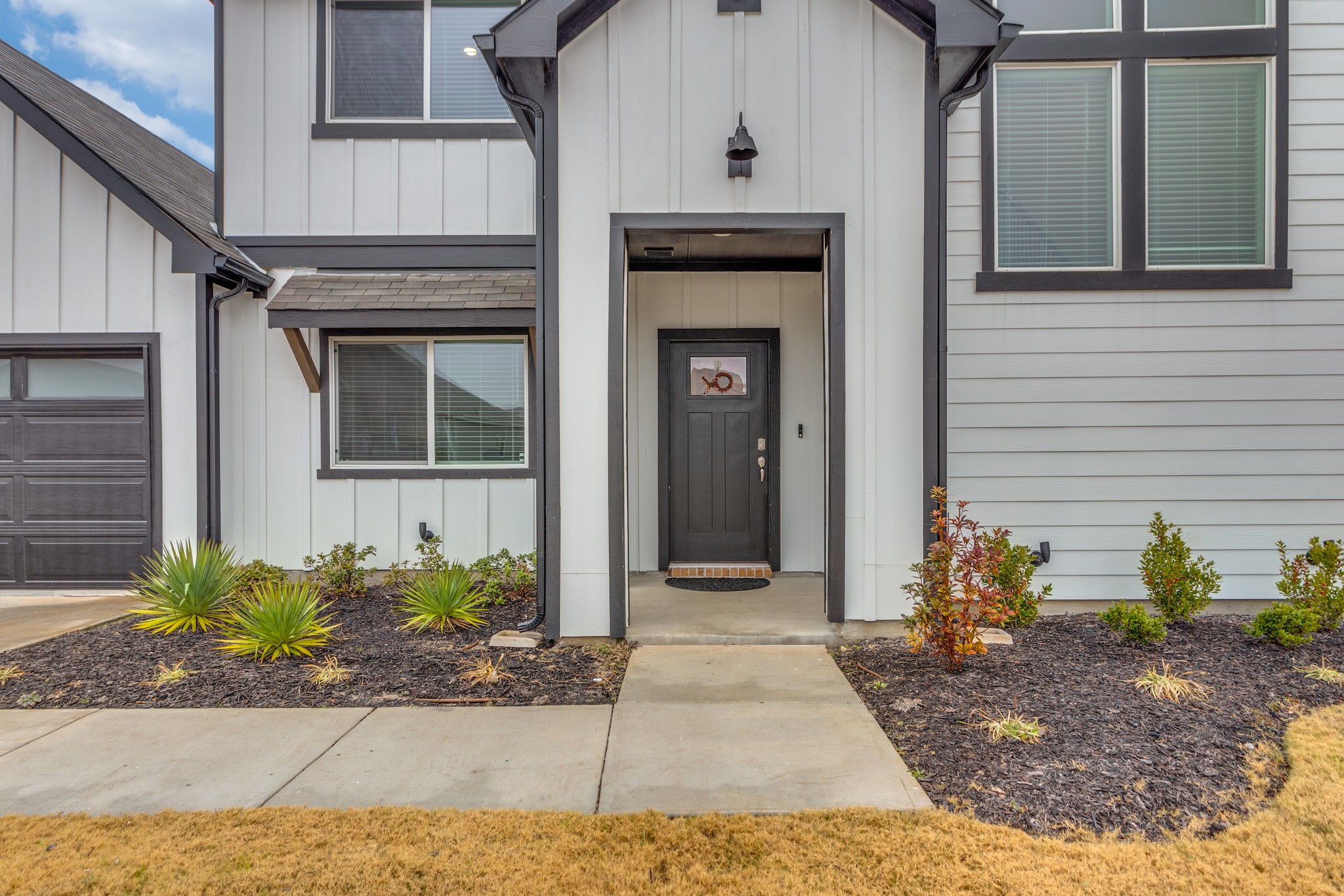 Photos of 1604 Central Park Dr Alvarado TX 76009