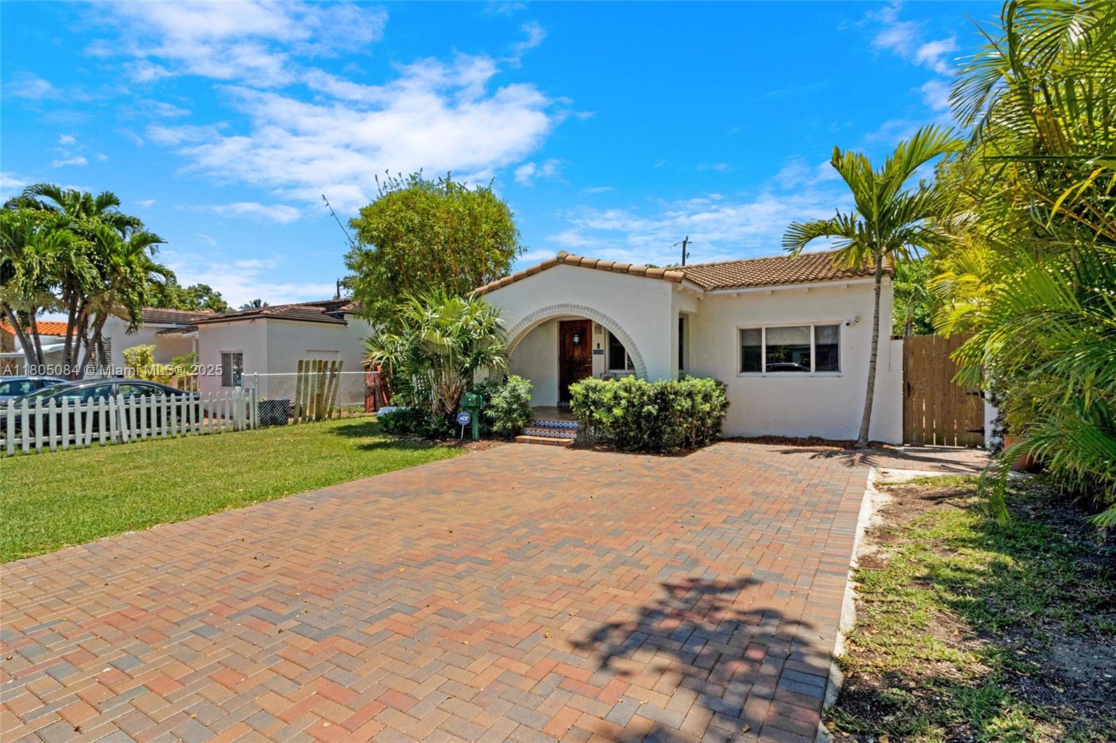 Photos of 1558 Normandy Dr Miami Beach FL 33141