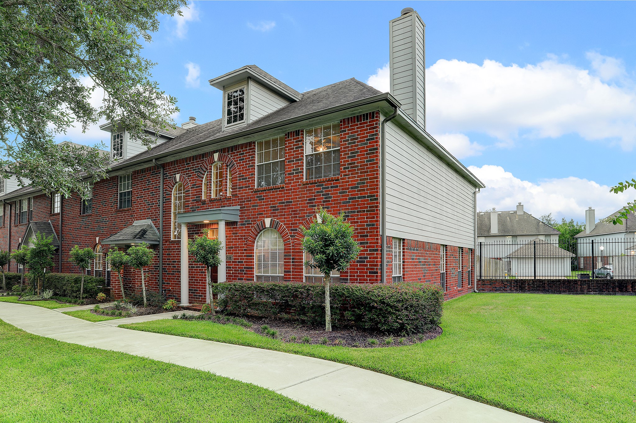 Photos of 1373 El Camino Village Dr Houston TX 77058