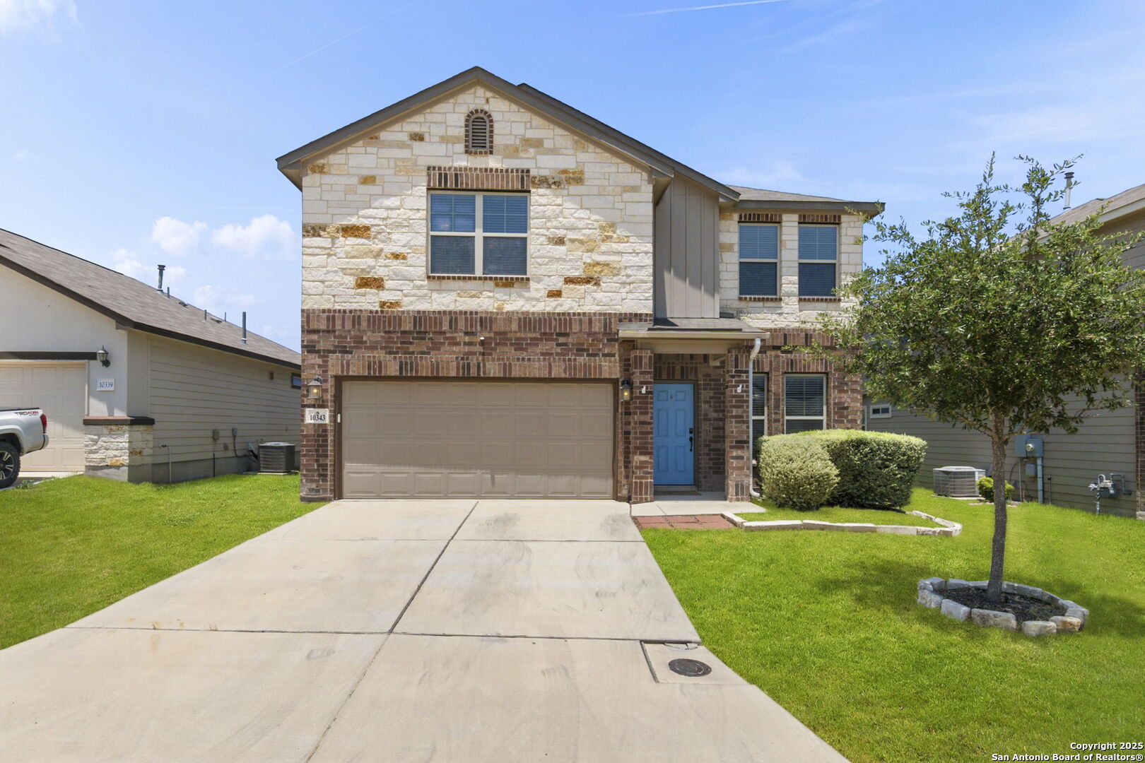 Photos of 10343 Rosalina Loop Converse TX 78109