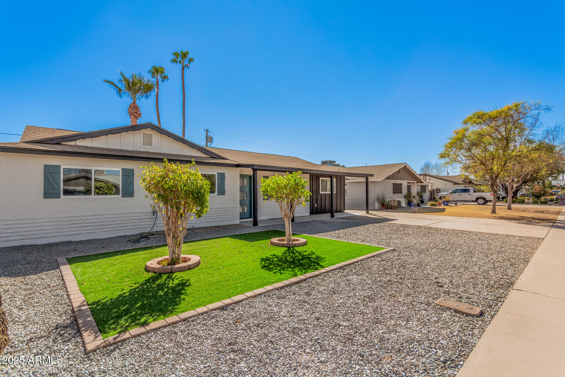Photos of 3315 W Shaw Butte Dr Phoenix AZ 85029