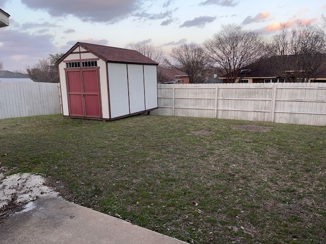 Photos of 704 Kelsie Ln Desoto TX 75115