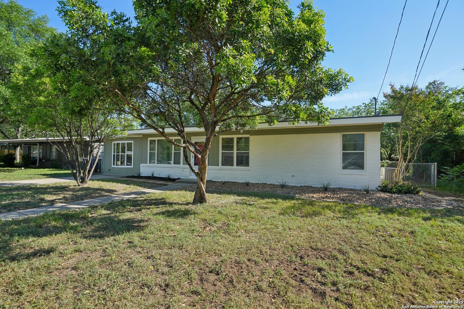 Photos of 407 Haverford Dr San Antonio TX 78217
