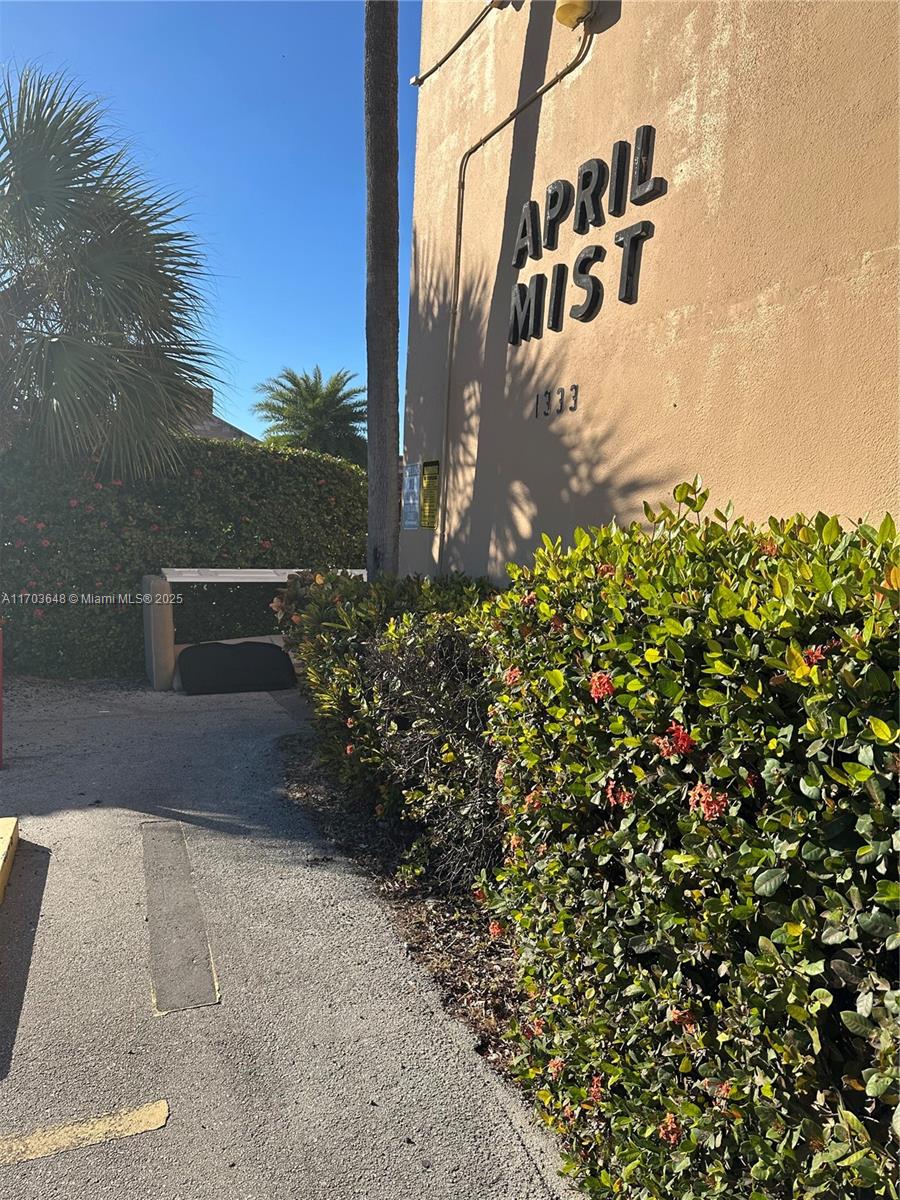 Photos of 1333 E Hallandale Beach Blvd Apt 134 Hallandale Beach FL 33009