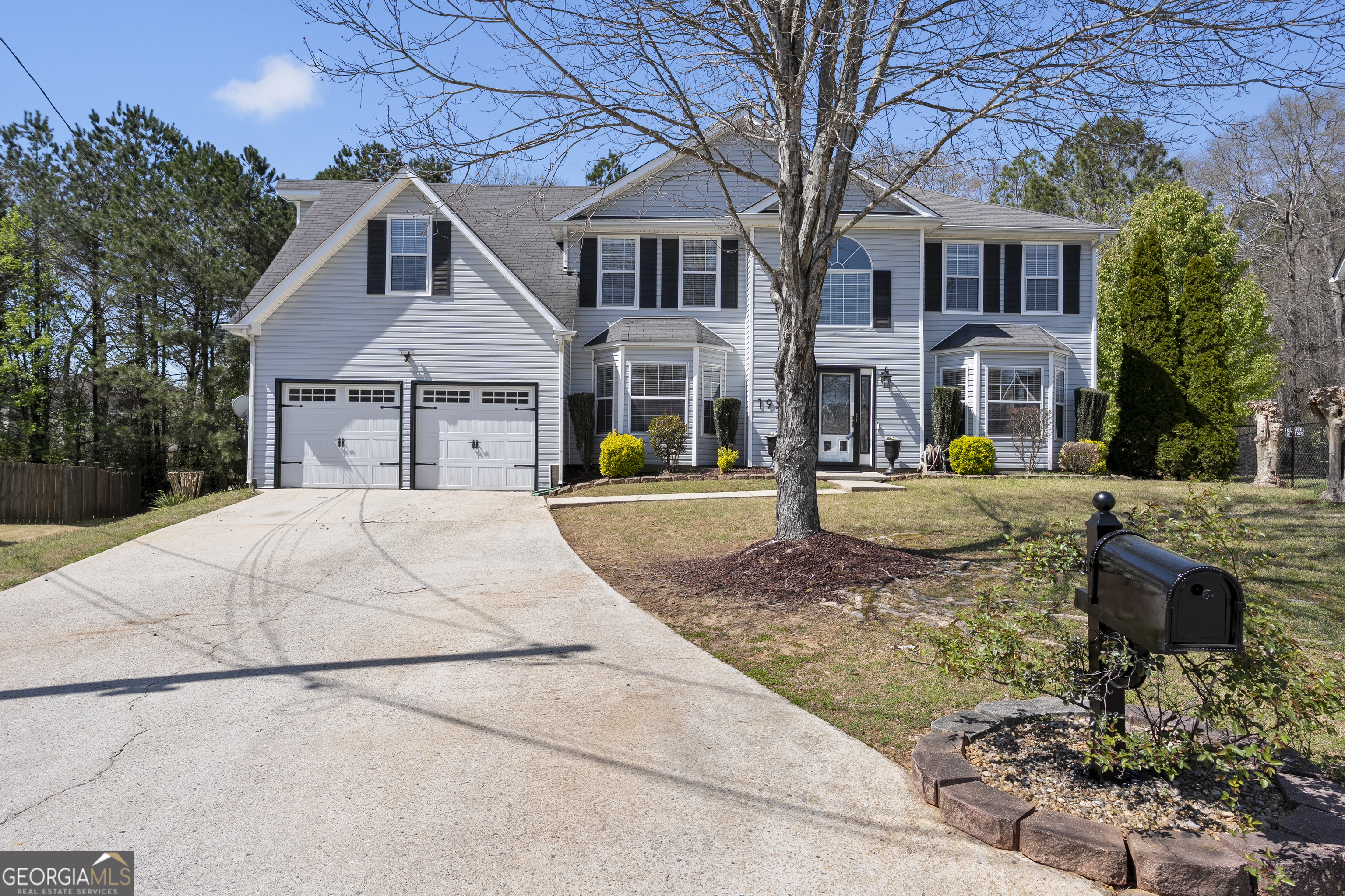 Photos of 1979 Resting Creek Dr Decatur GA 30035