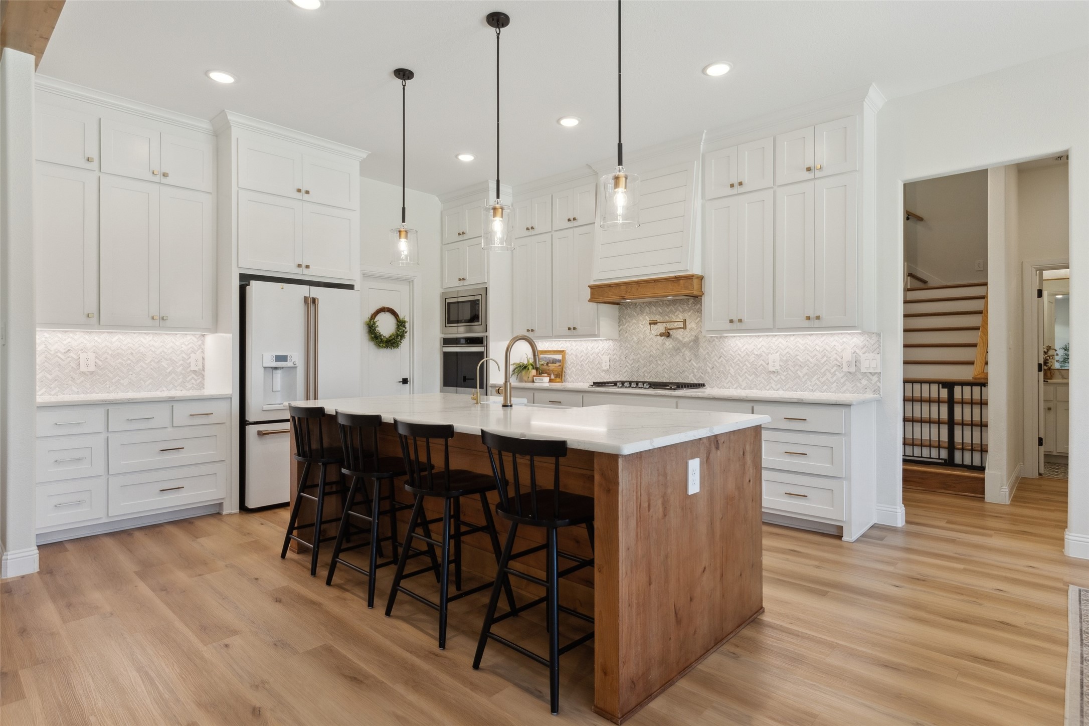 Photos of 136 Grace View Rd Weatherford TX 76088