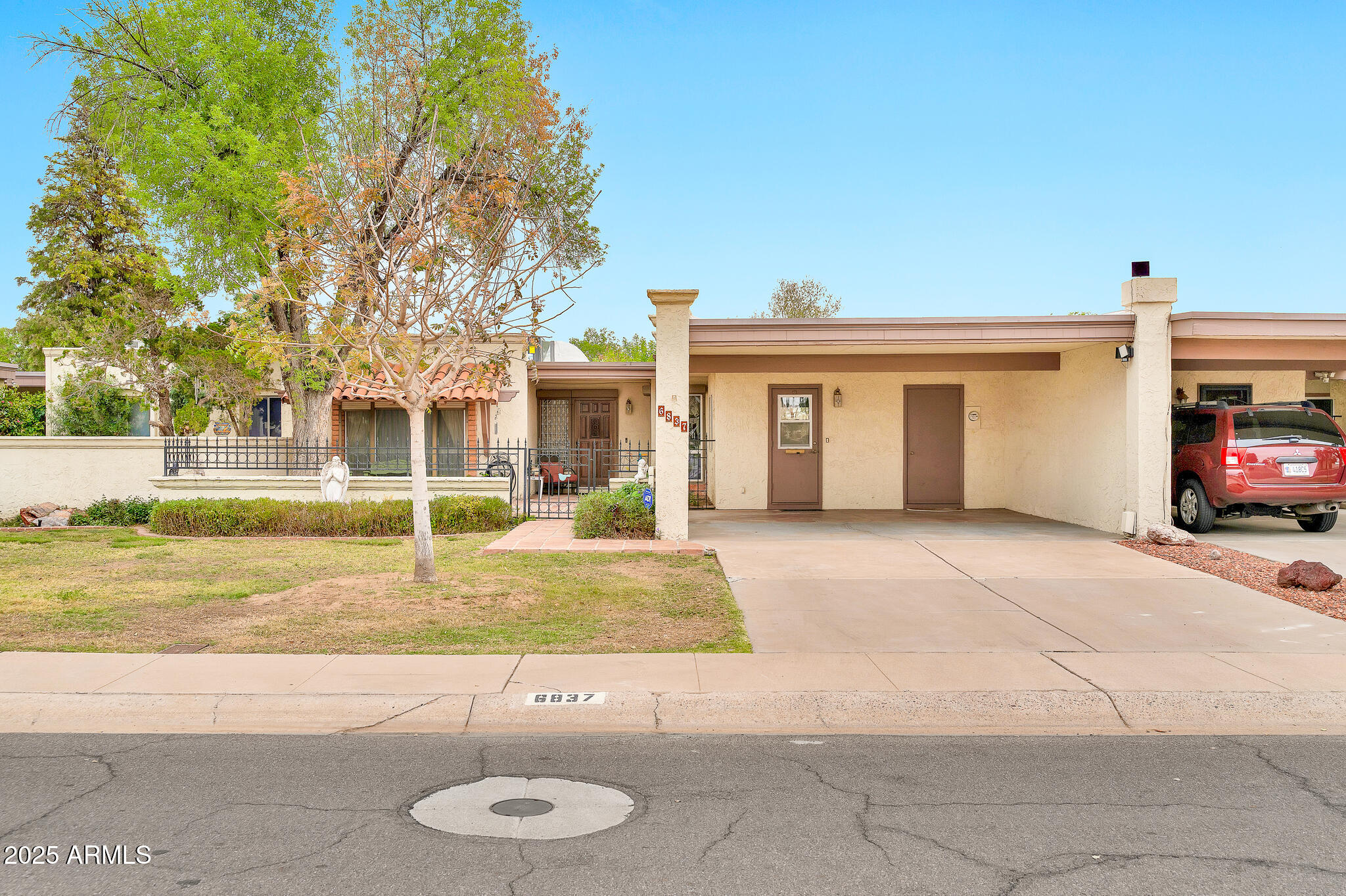 Photos of 6837 N 29th Ave Phoenix AZ 85017
