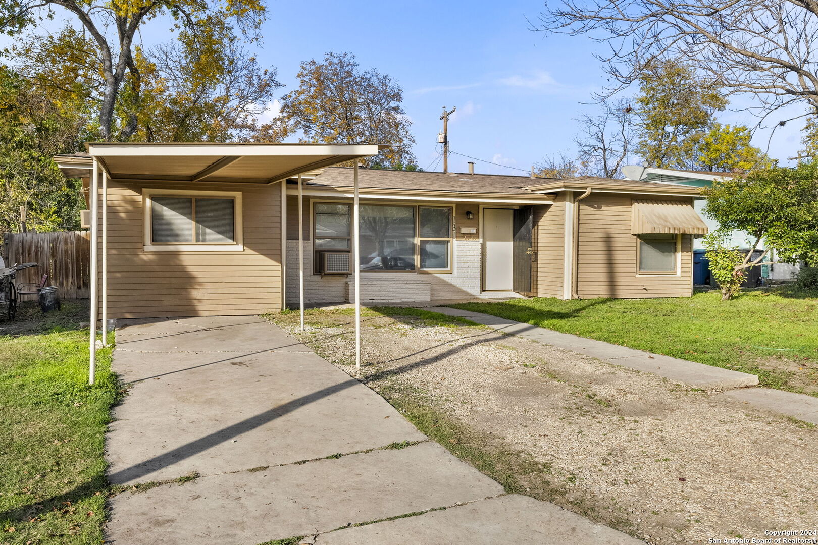 Photos of 131 Savannah Dr San Antonio TX 78213