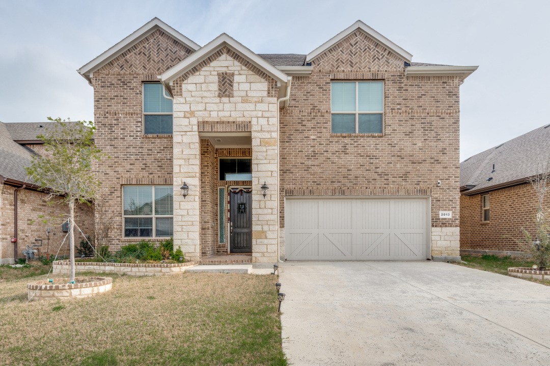 Photos of 2013 Gray Tower Way Argyle TX 76226