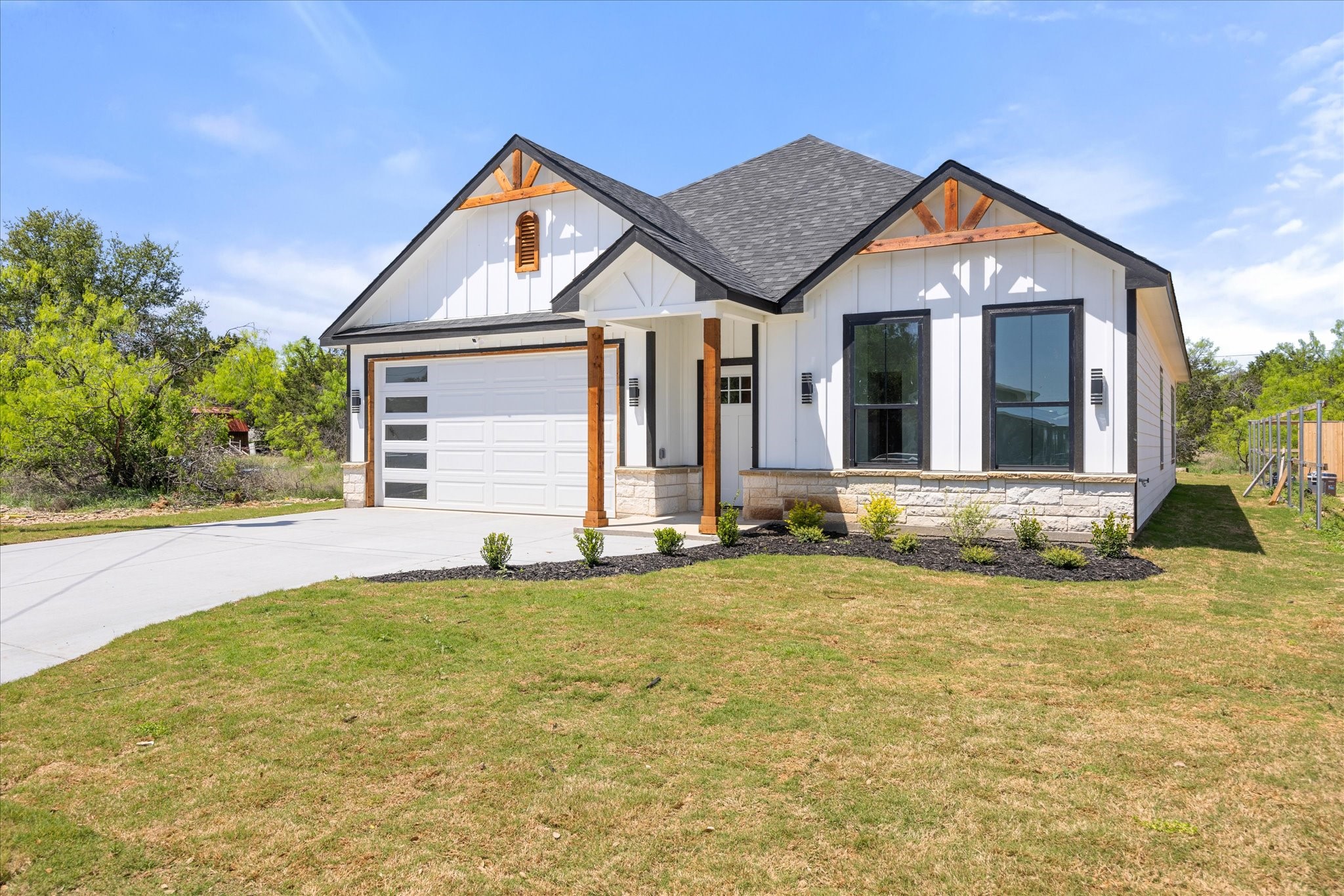 Photos of 3005 Centaurus Way Granbury TX 76048