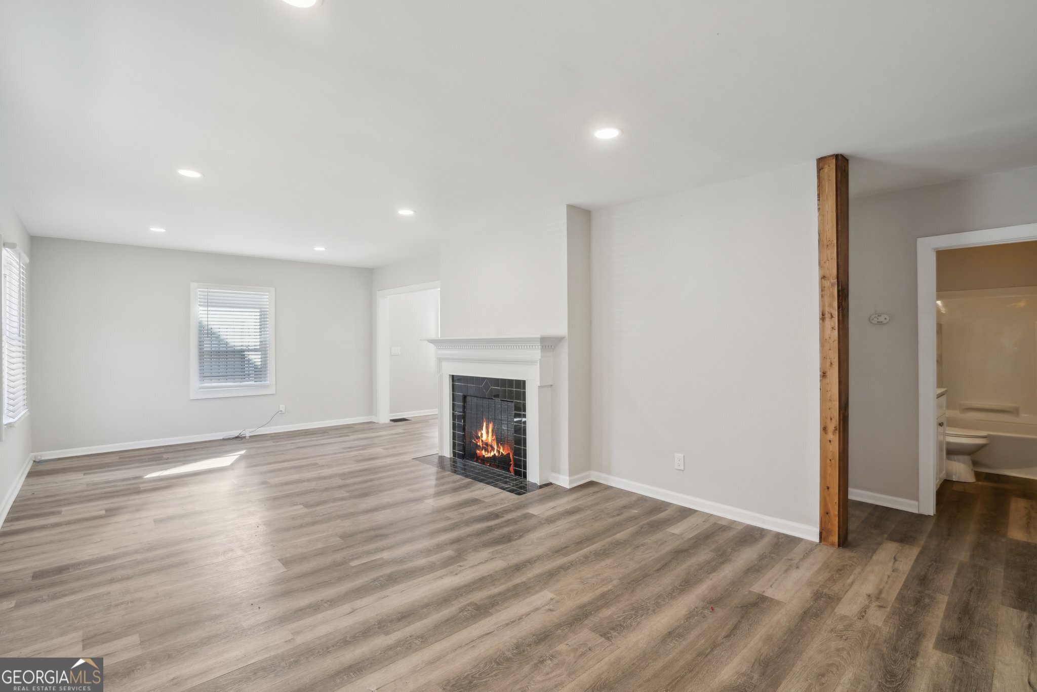 Photos of 1694 Kenmore St SW Atlanta GA 30311