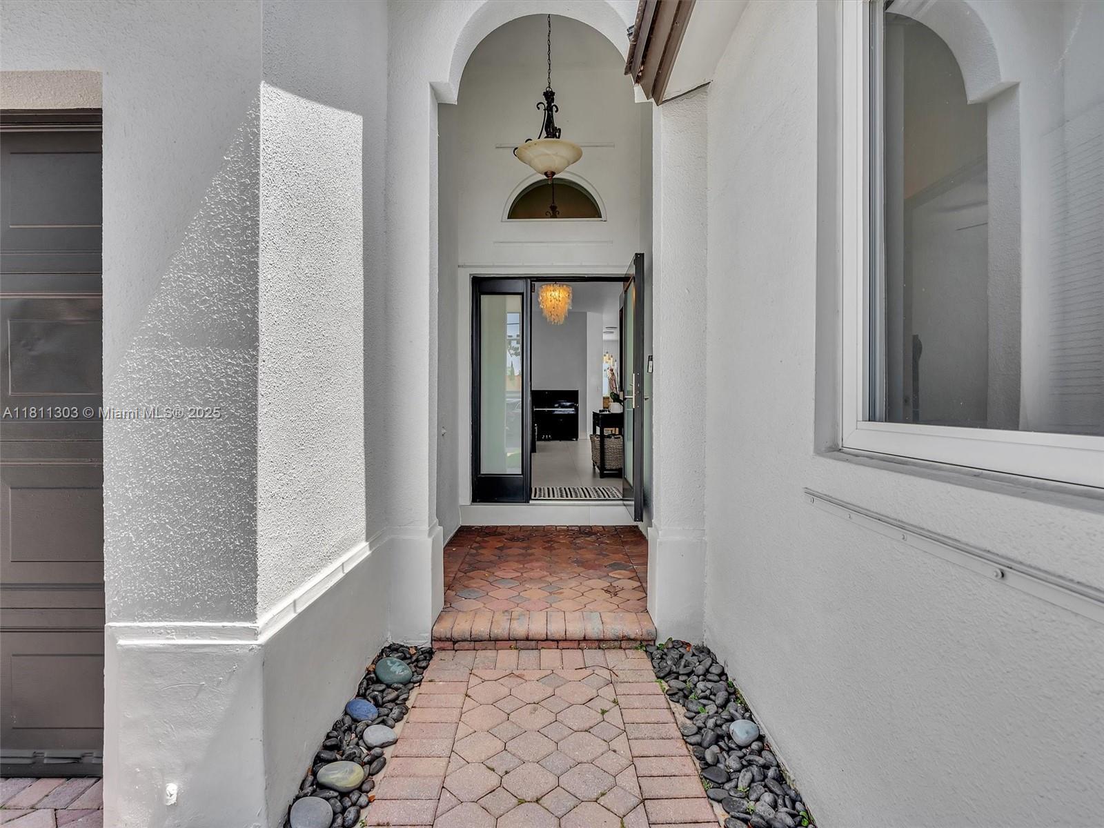 Photos of 13381 SW 151st Ter Miami FL 33186