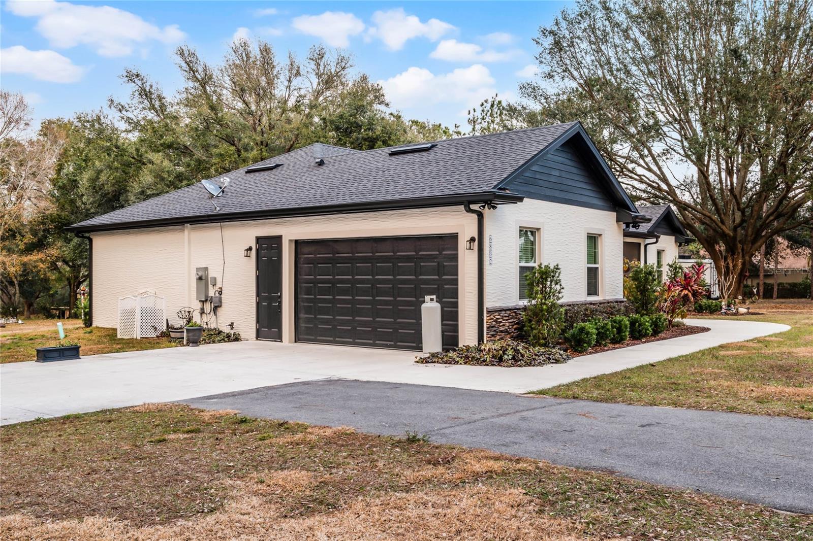 Photos of 6832 Maryland Ave Groveland FL 34736