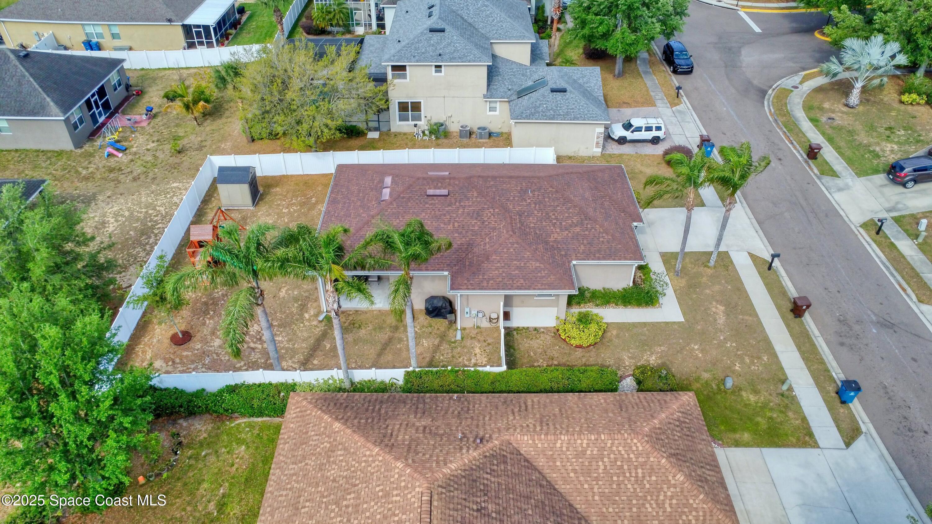 Photos of 427 Highland Meadows St Davenport FL 33837