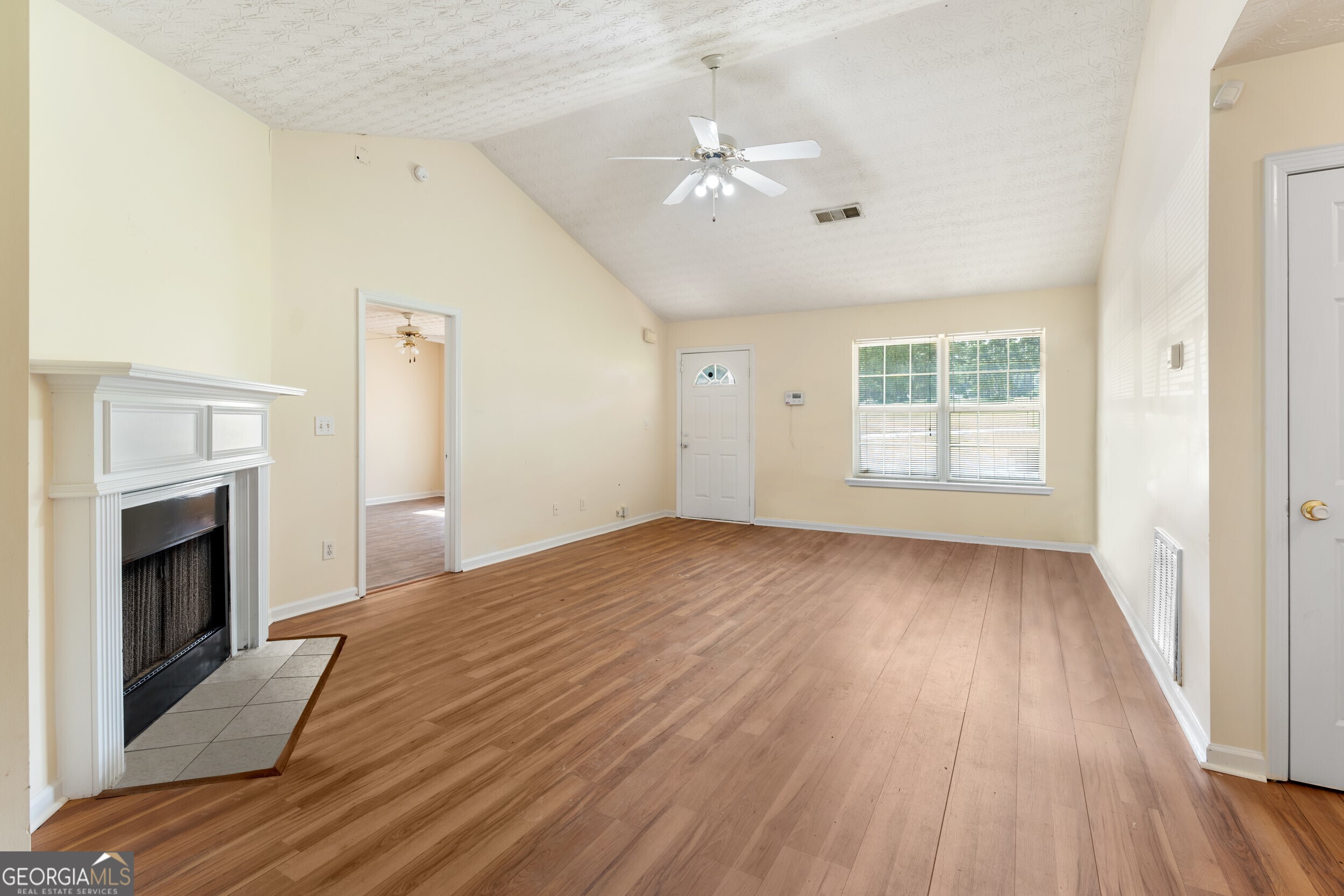 Photos of 131 Tye St Stockbridge GA 30281
