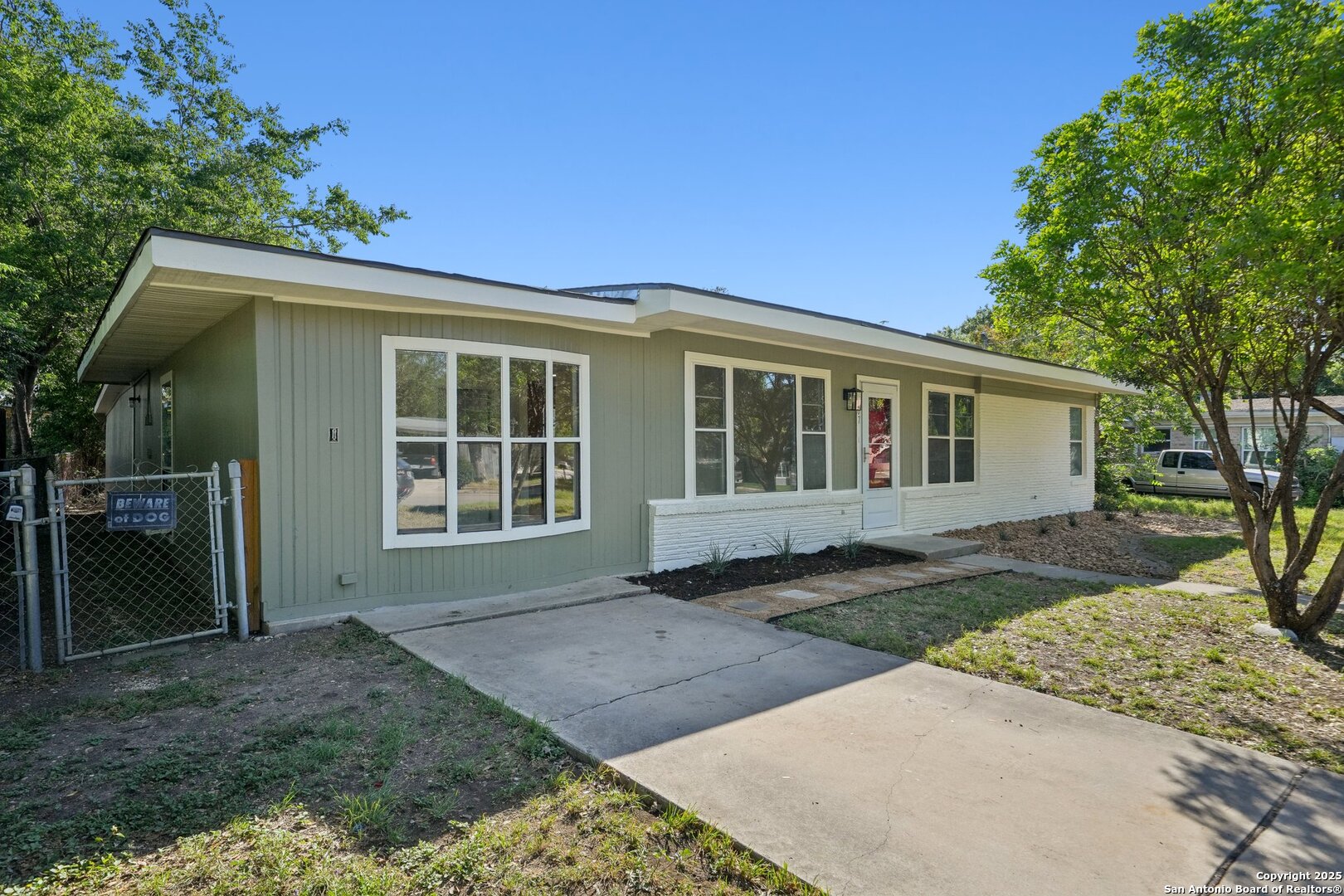 Photos of 407 Haverford Dr San Antonio TX 78217