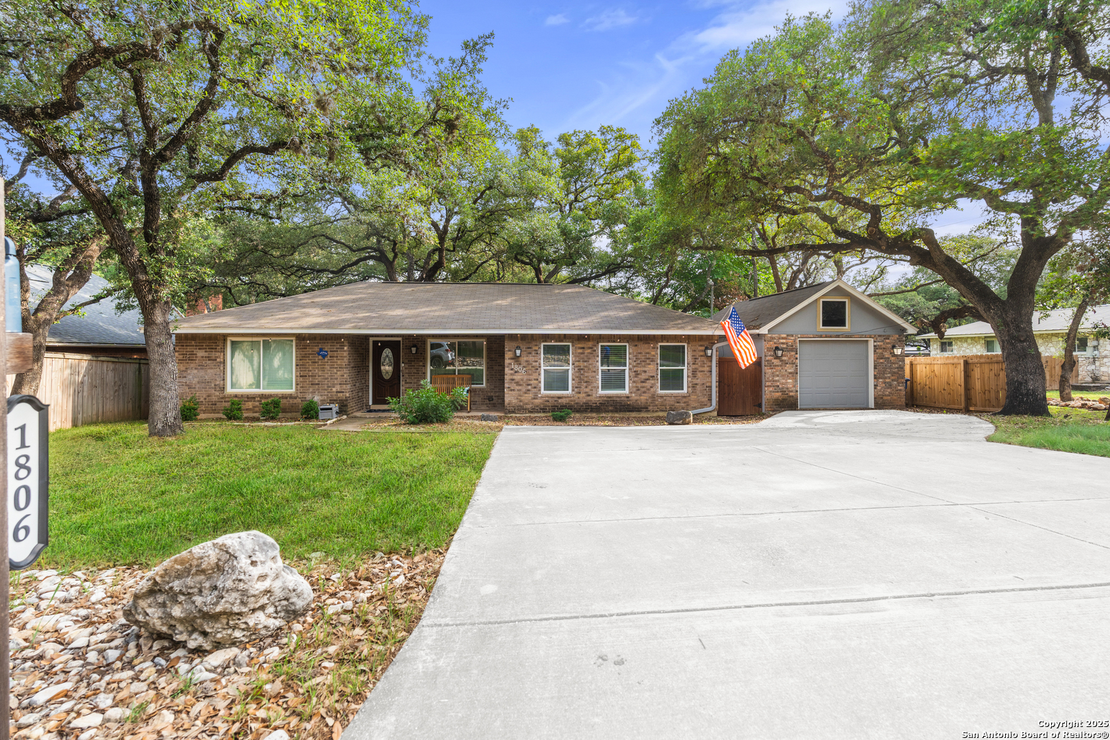 Photos of 1806 Poppy Peak St San Antonio TX 78232