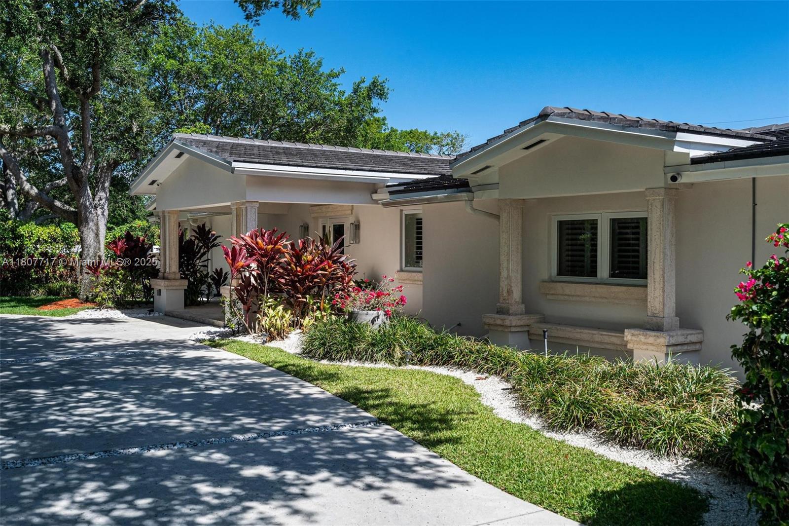 Photos of 7160 SW 124th St Pinecrest FL 33156