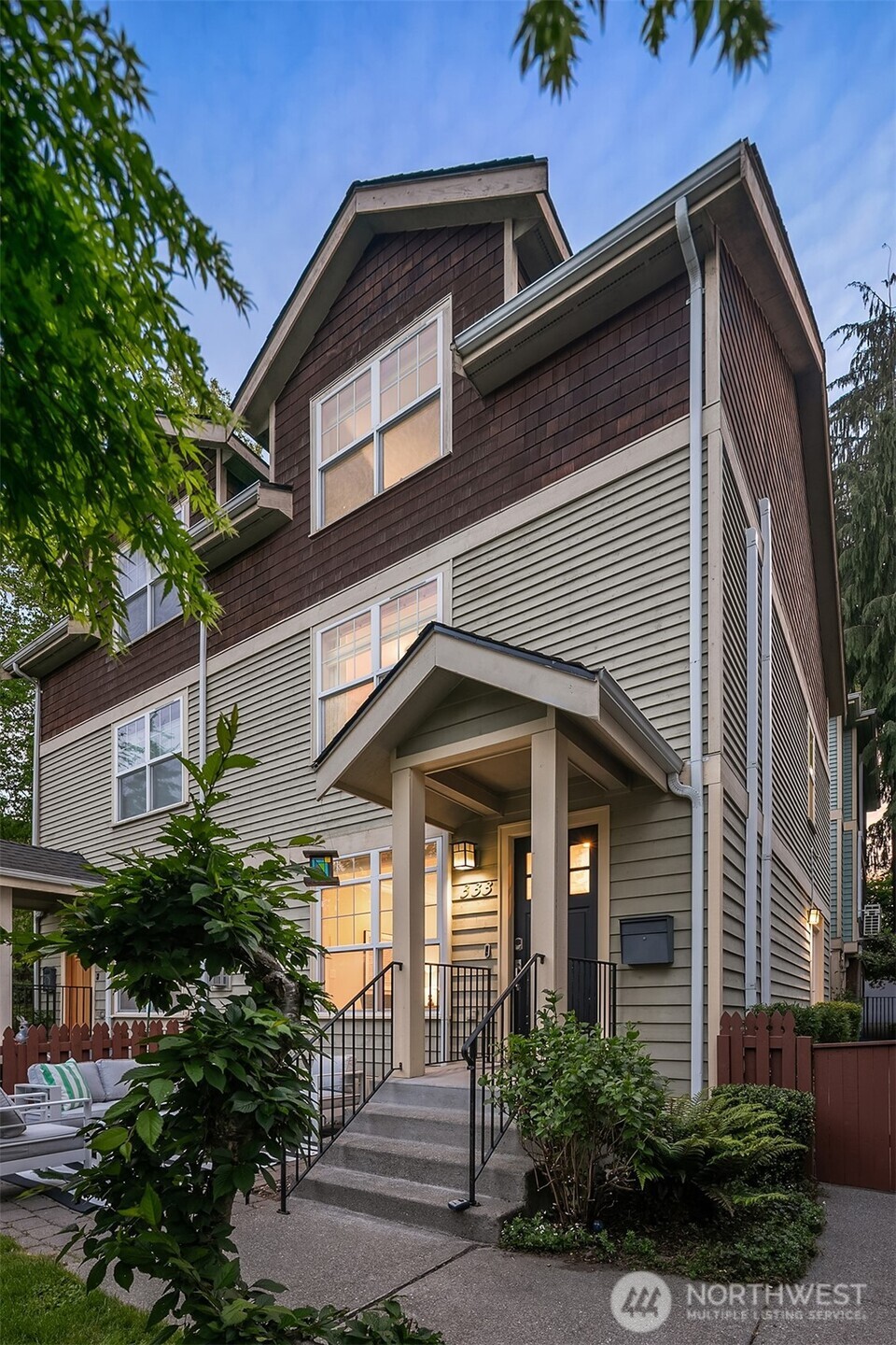Photos of 333 16th Ave E Seattle WA 98112