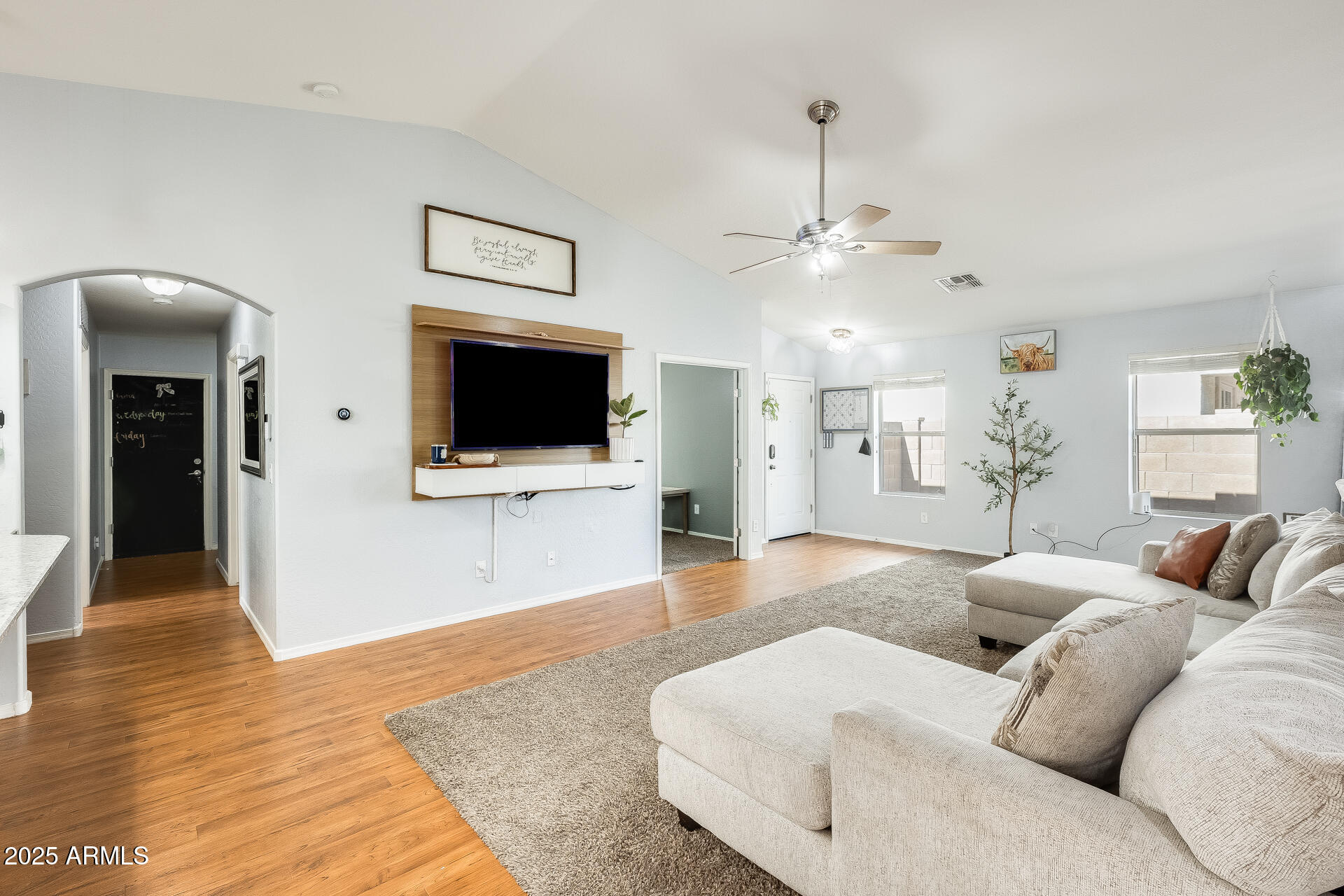 Photos of 11822 W Softwind Dr Sun City AZ 85373
