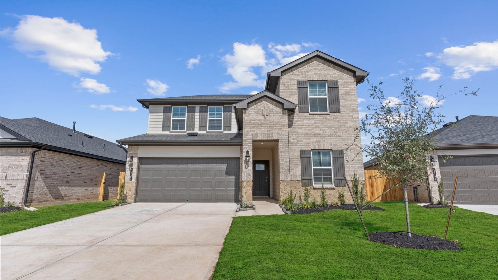 Photos of 1318 Windom Court Way Fresno TX 77545
