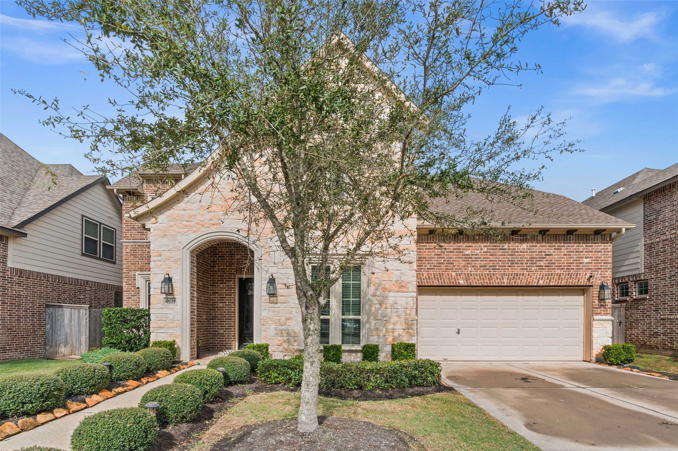 Photos of 10039 Cypress Path Missouri City TX 77459
