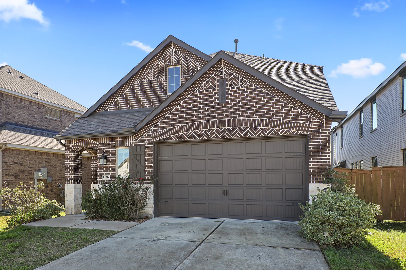 Photos of 13017 Sapphire Lake Ln Texas City TX 77568