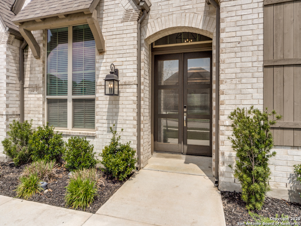 Photos of 122 Wild Rose Hl Boerne TX 78006