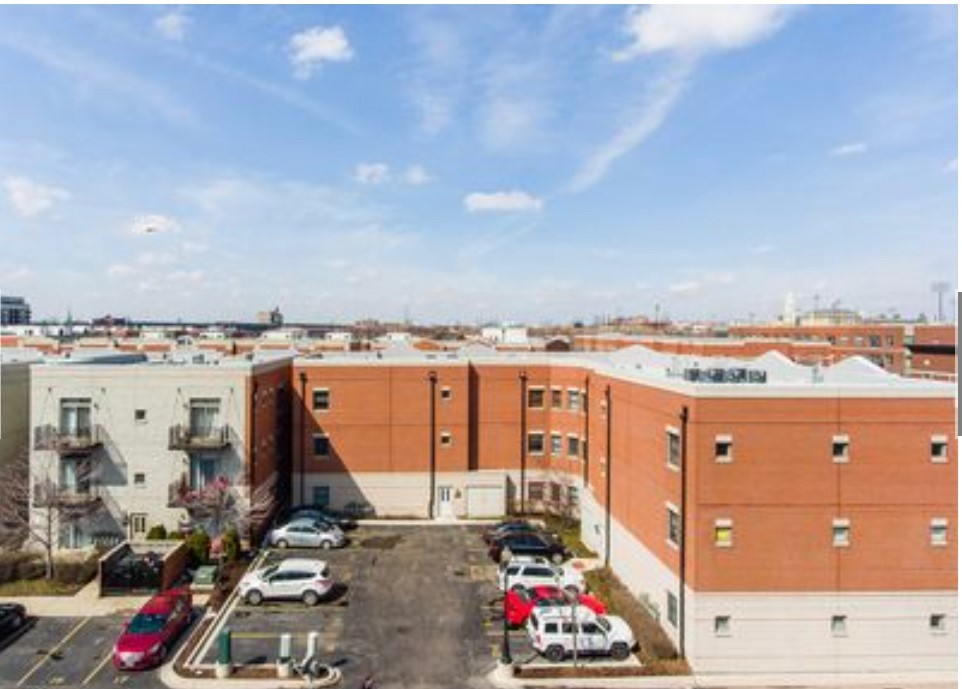 Photos of 1407 S Halsted St Apt 3A Chicago IL 60607