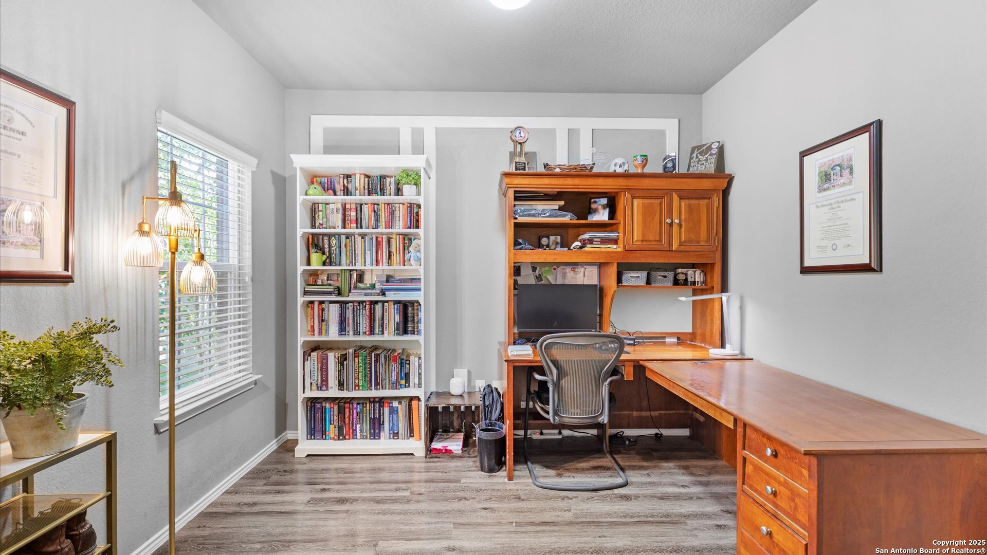 Photos of 7110 Marina Del Rey Converse TX 78109