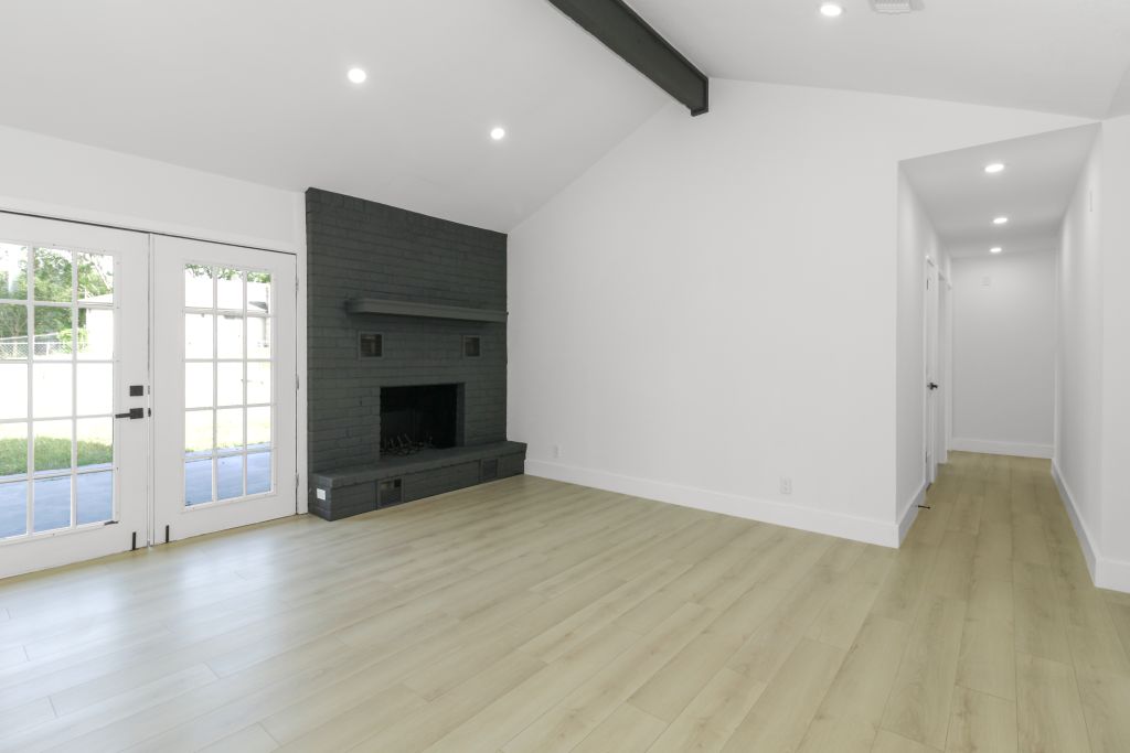 Photos of 1509 Parkview Ln San Marcos TX 78666