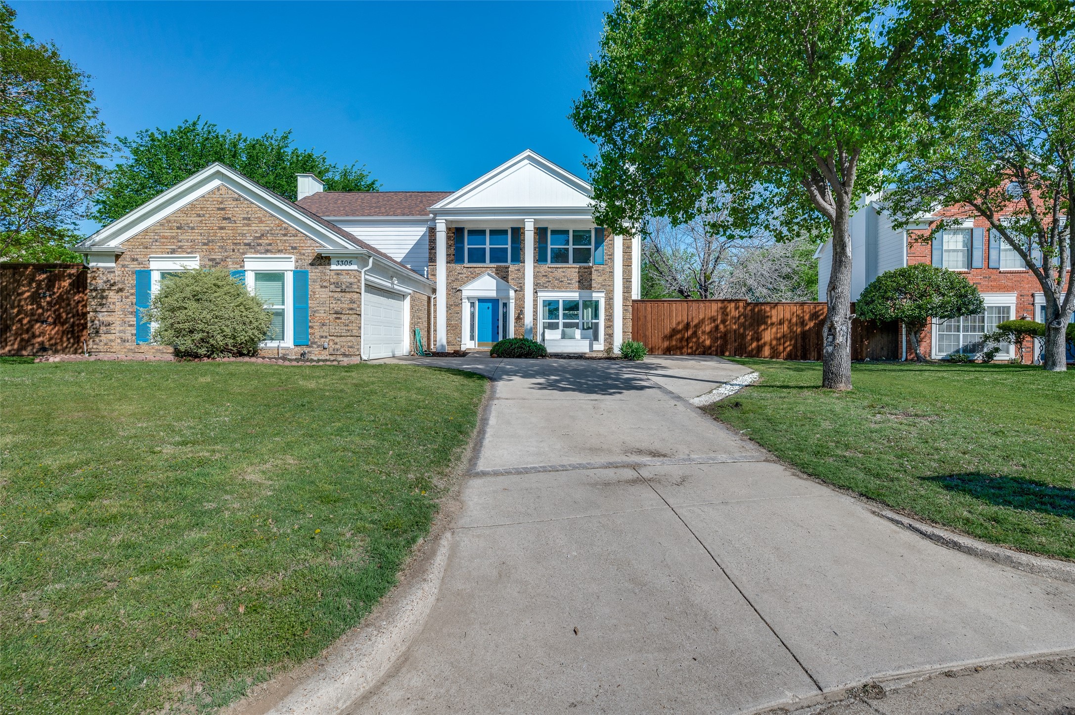 Photos of 3305 Oakdale Ct Hurst TX 76054