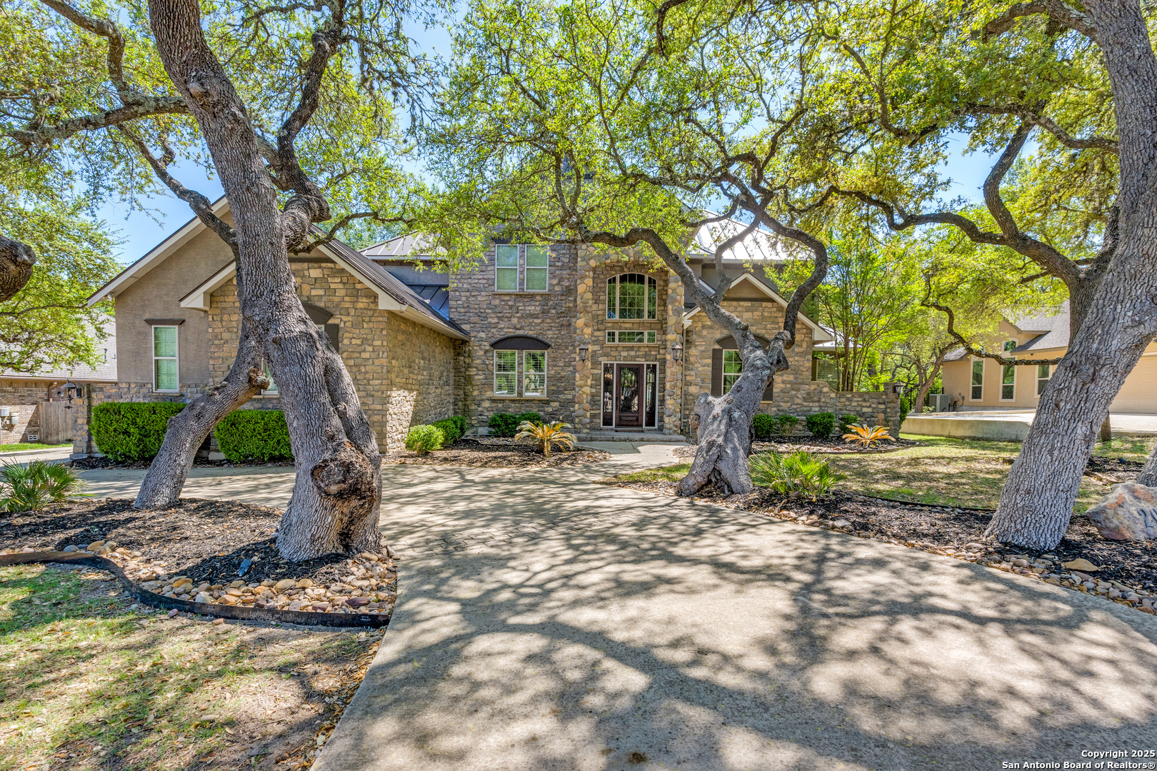 Photos of 206 Hornpipe Hls San Antonio TX 78260