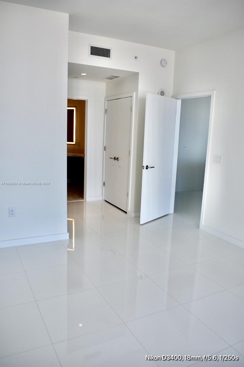 Photos of 851 NE 1st St Unit 2510 Miami FL 33132