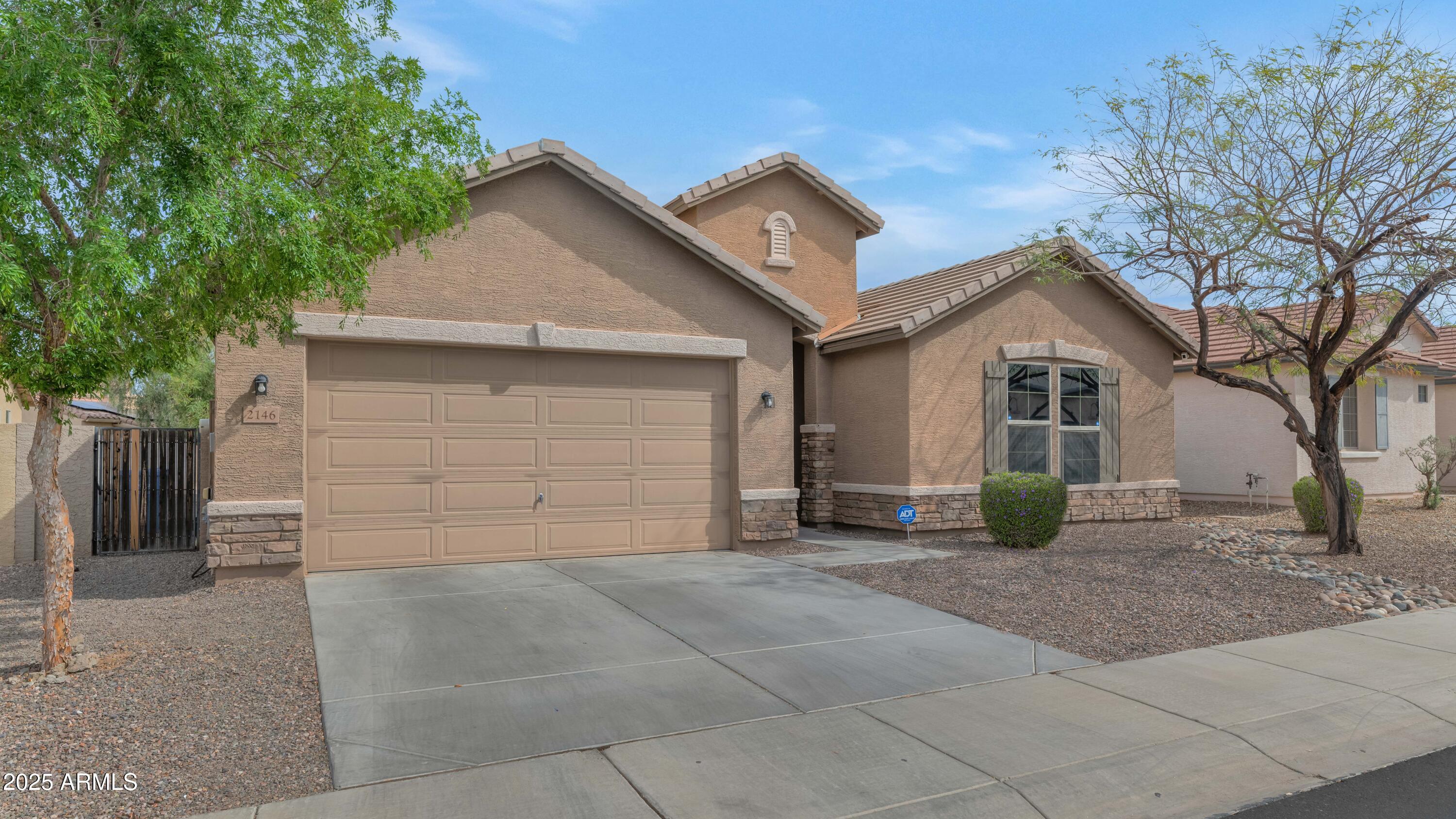 Photos of 2146 W Ian Dr Phoenix AZ 85041