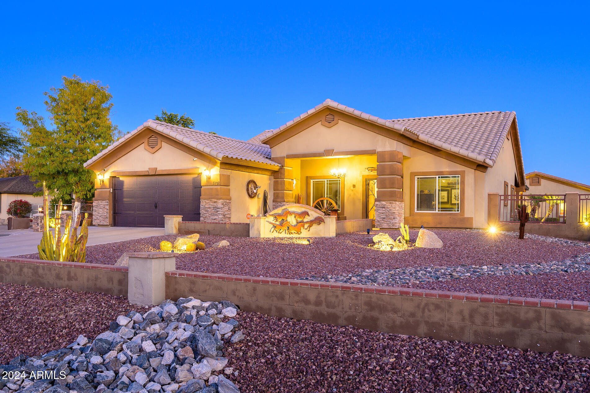 Photos of 5701 N 105th Ln Glendale AZ 85307