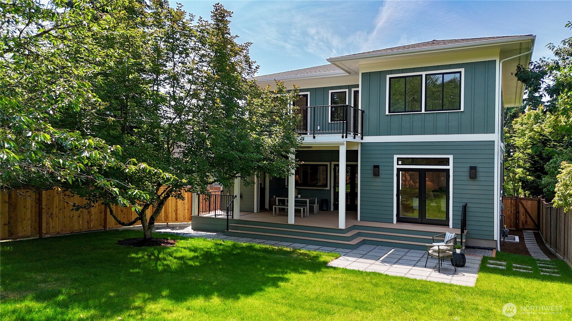 Photos of 4338 NE 58th St Seattle WA 98105
