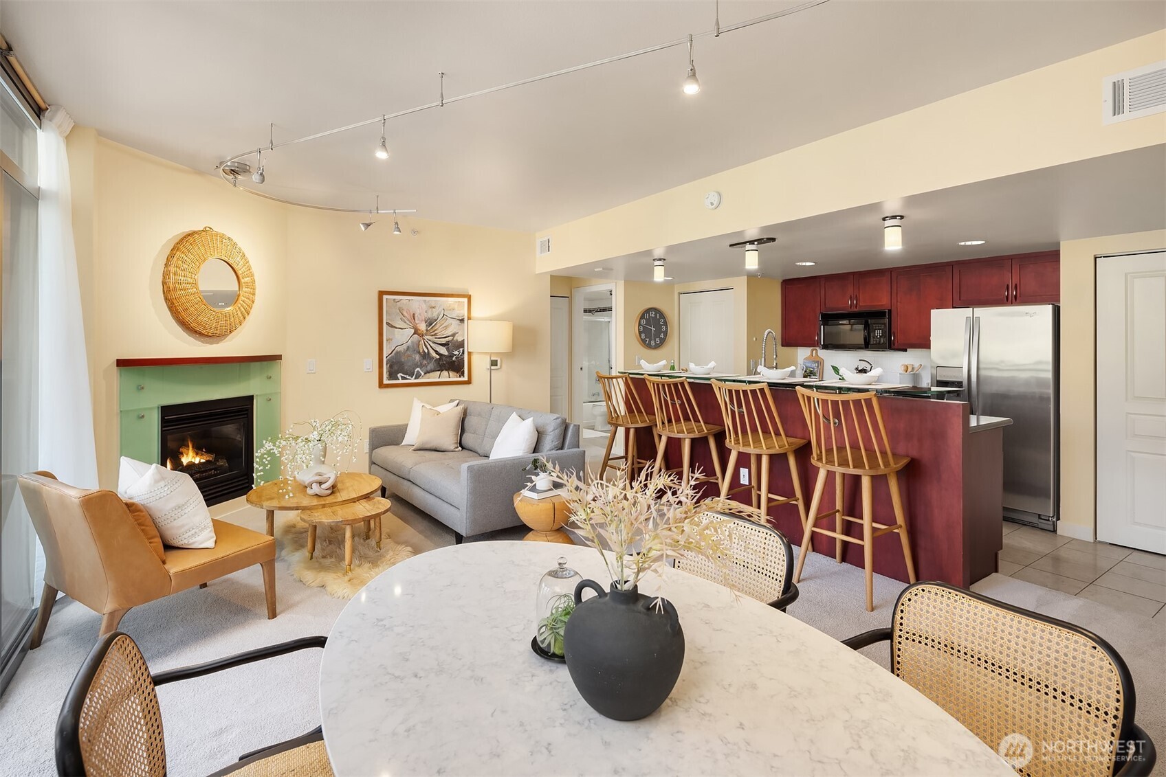 Photos of 2929 1st Ave Apt 410 Seattle WA 98121