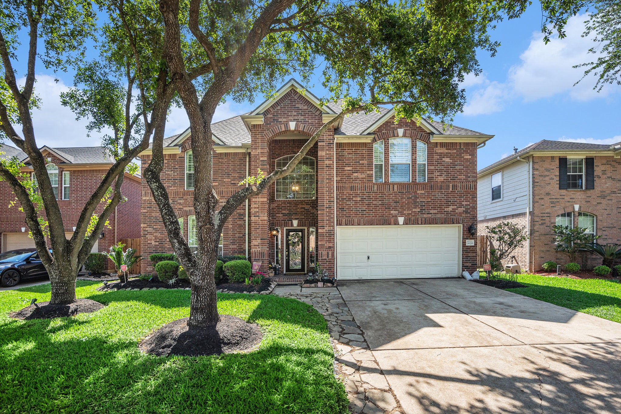 Photos of 9626 Paintbrush Ledge Ln Houston TX 77089