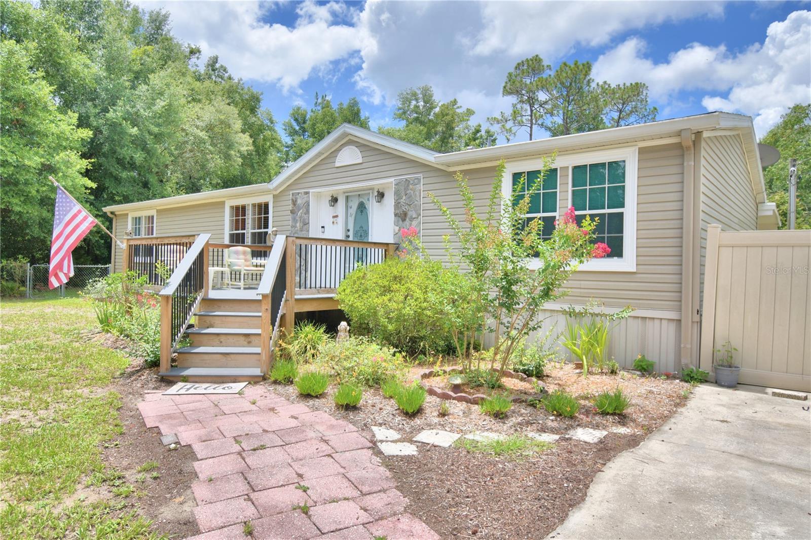 Photos of 15980 SW 3rd Ln Ocala FL 34481