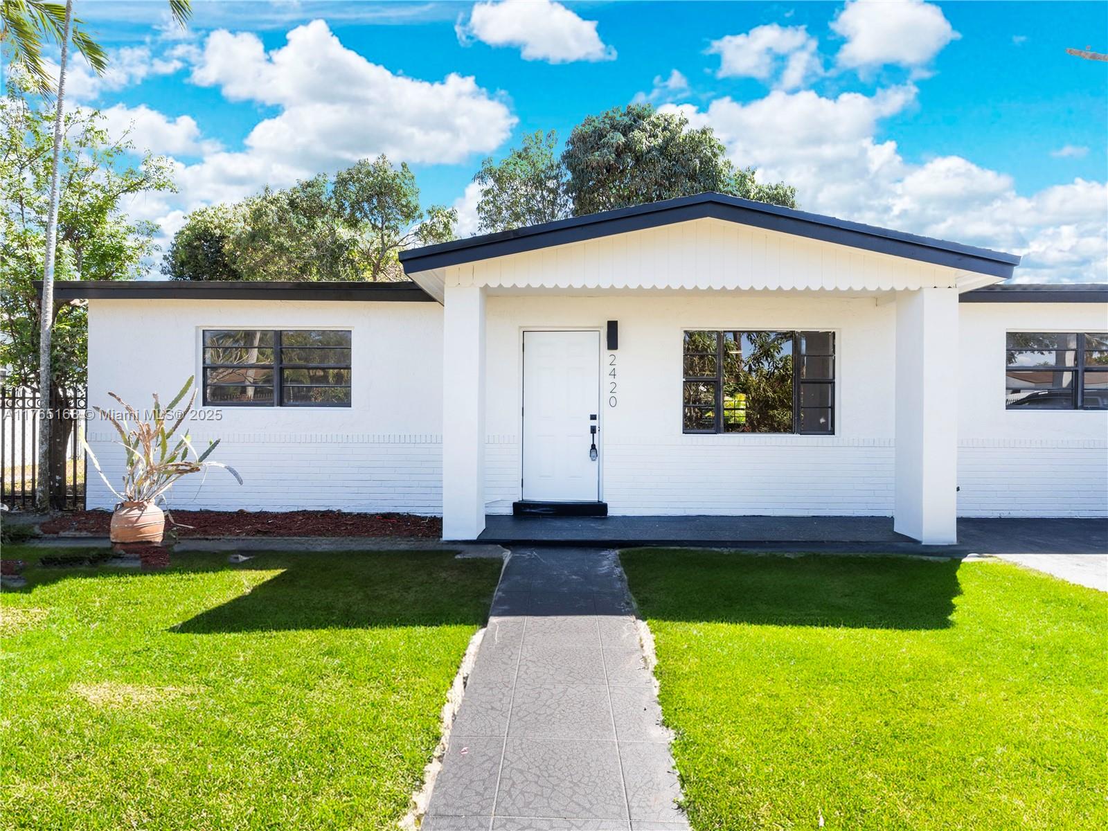 Photos of 2420 NW 175th St Miami Gardens FL 33056