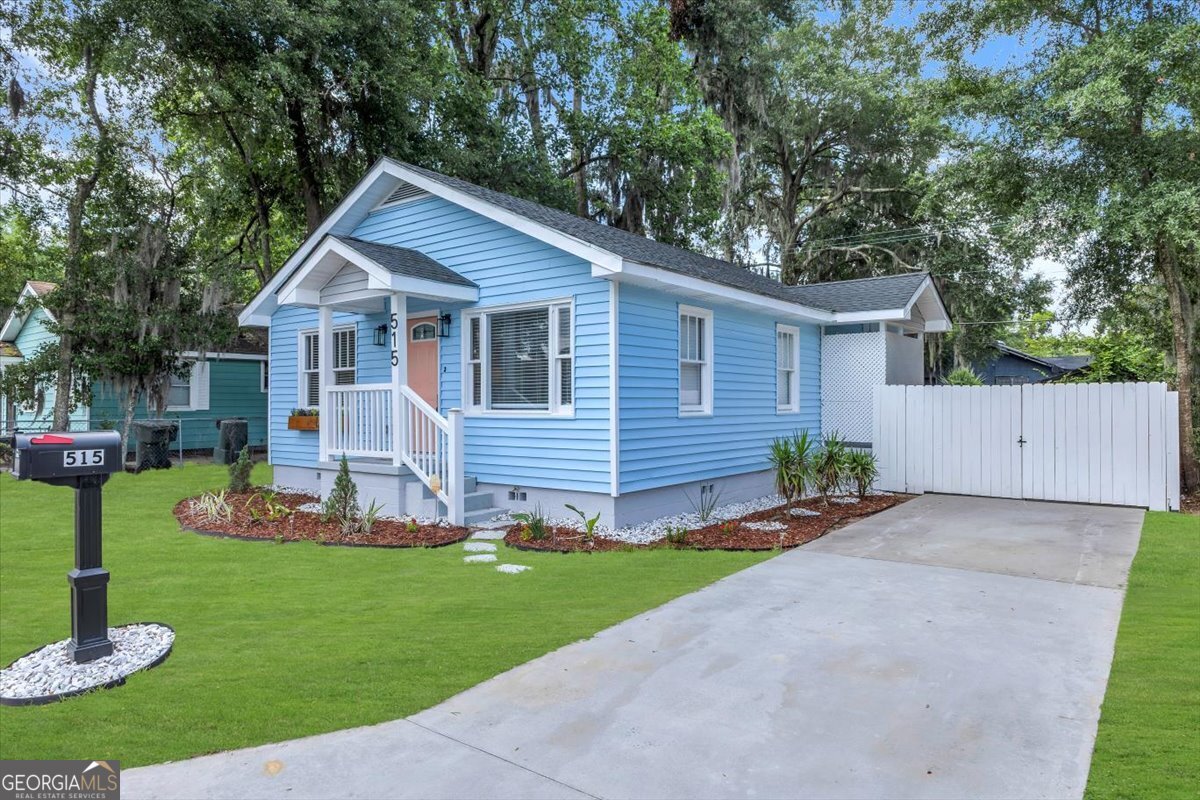 Photos of 515 W 59th St Savannah GA 31405